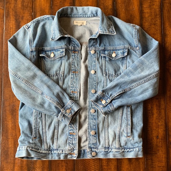 Madewell Jackets & Blazers - Madewell jean jacket